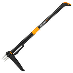 Dispozitiv pentru smuls buruieni Fiskars Xact