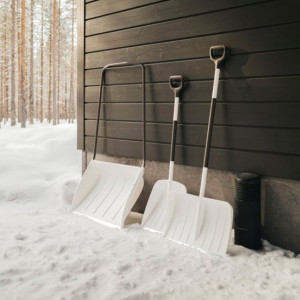 Lopata pentru zapada Fiskars SnowXpert alba